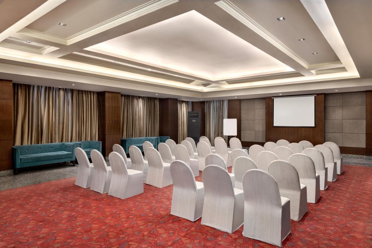 Hotel Ramada By Wyndham Jaipur North Exterior foto
